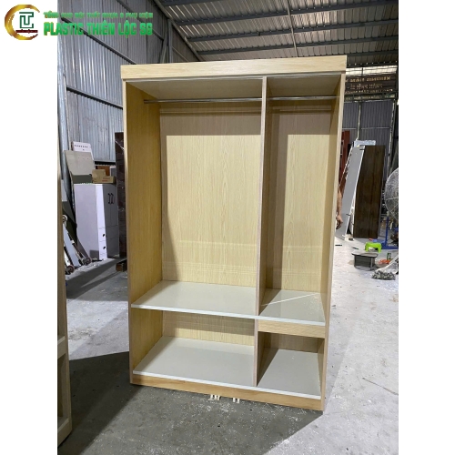 Tấm hậu tủ quần áo đẹp